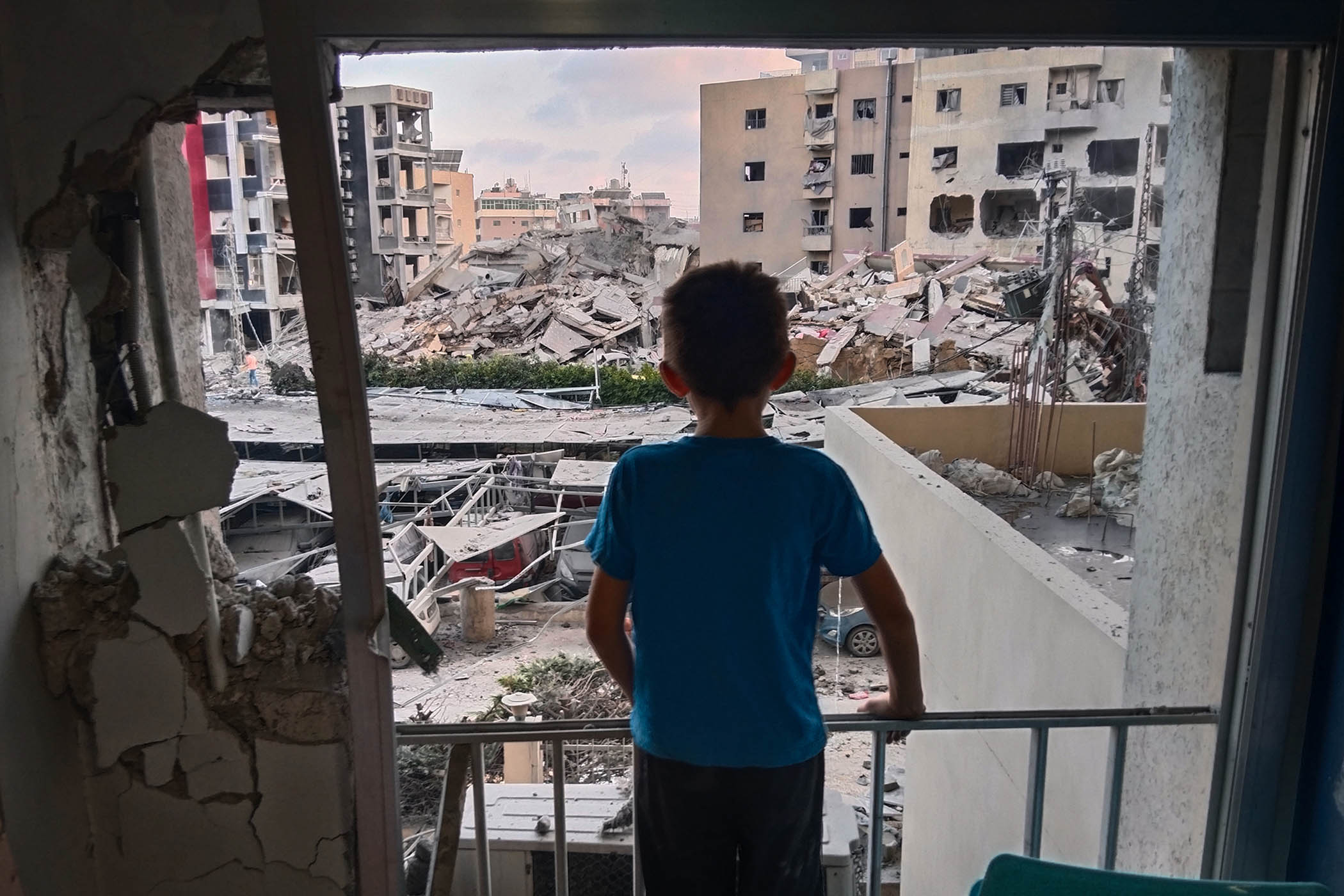 Israel’s offensive in Lebanon risks reigniting the Iran war