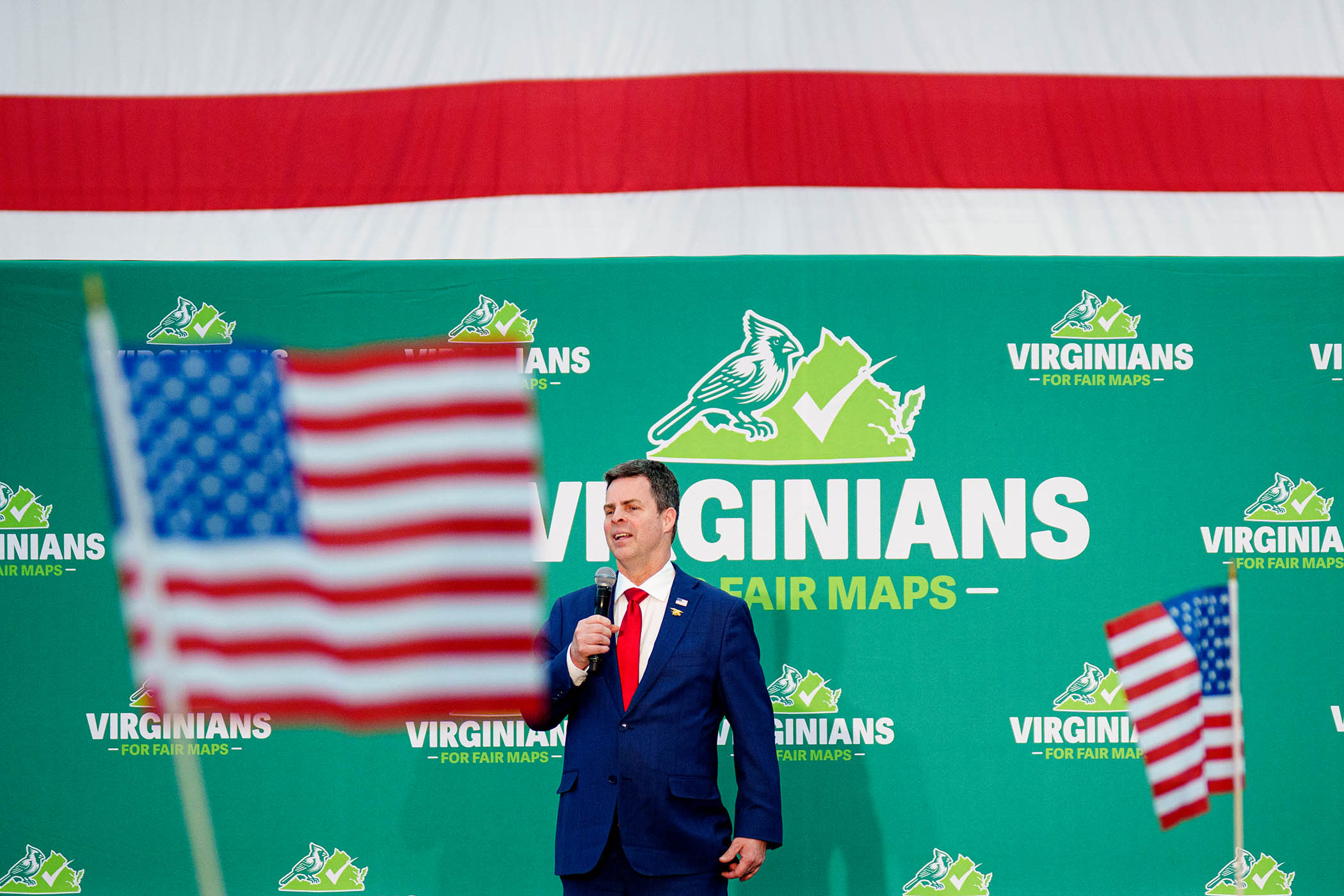 Republicans gain upper hand in midterms after southern states redraw voting maps