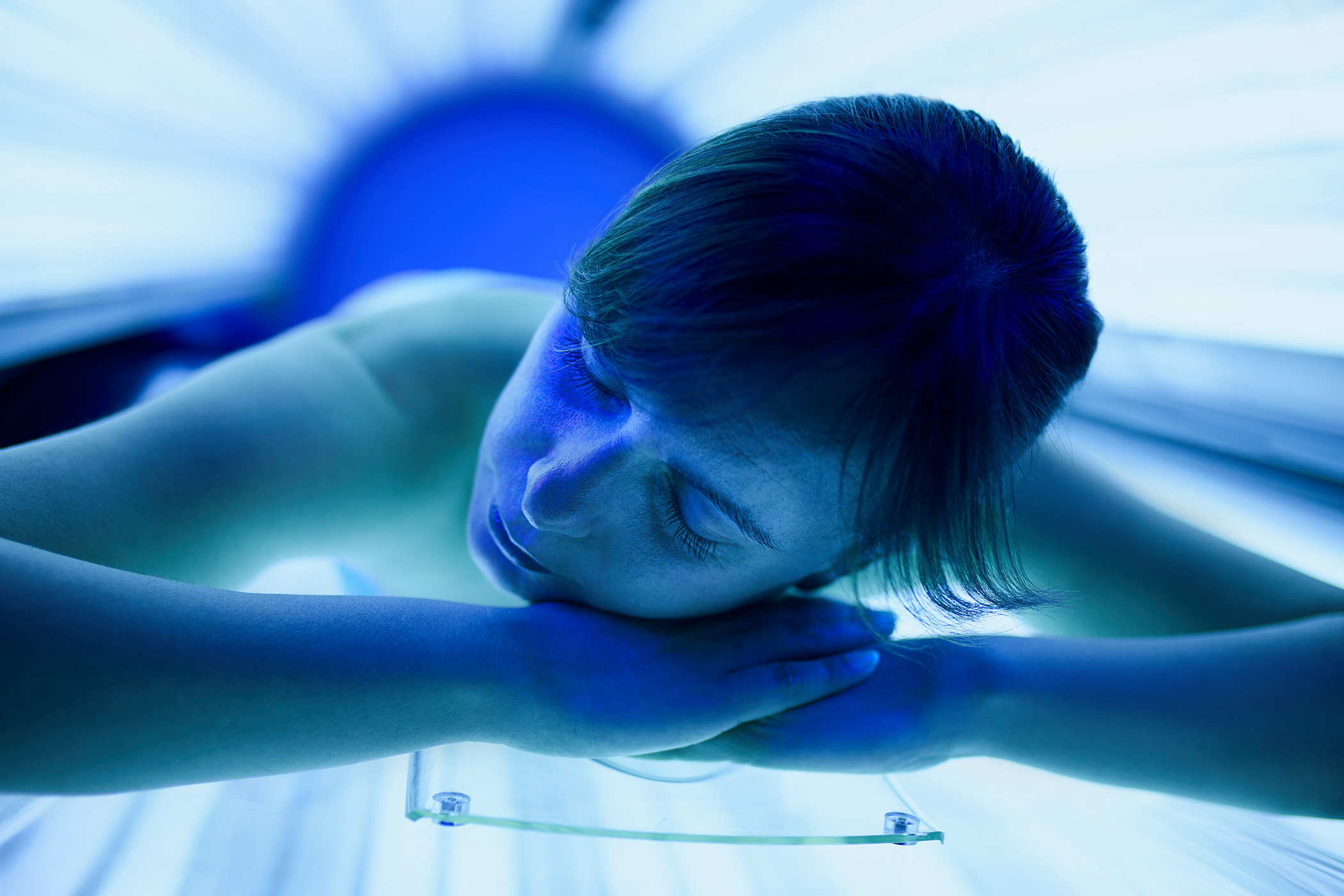How social media helped make sunbeds dangerous again