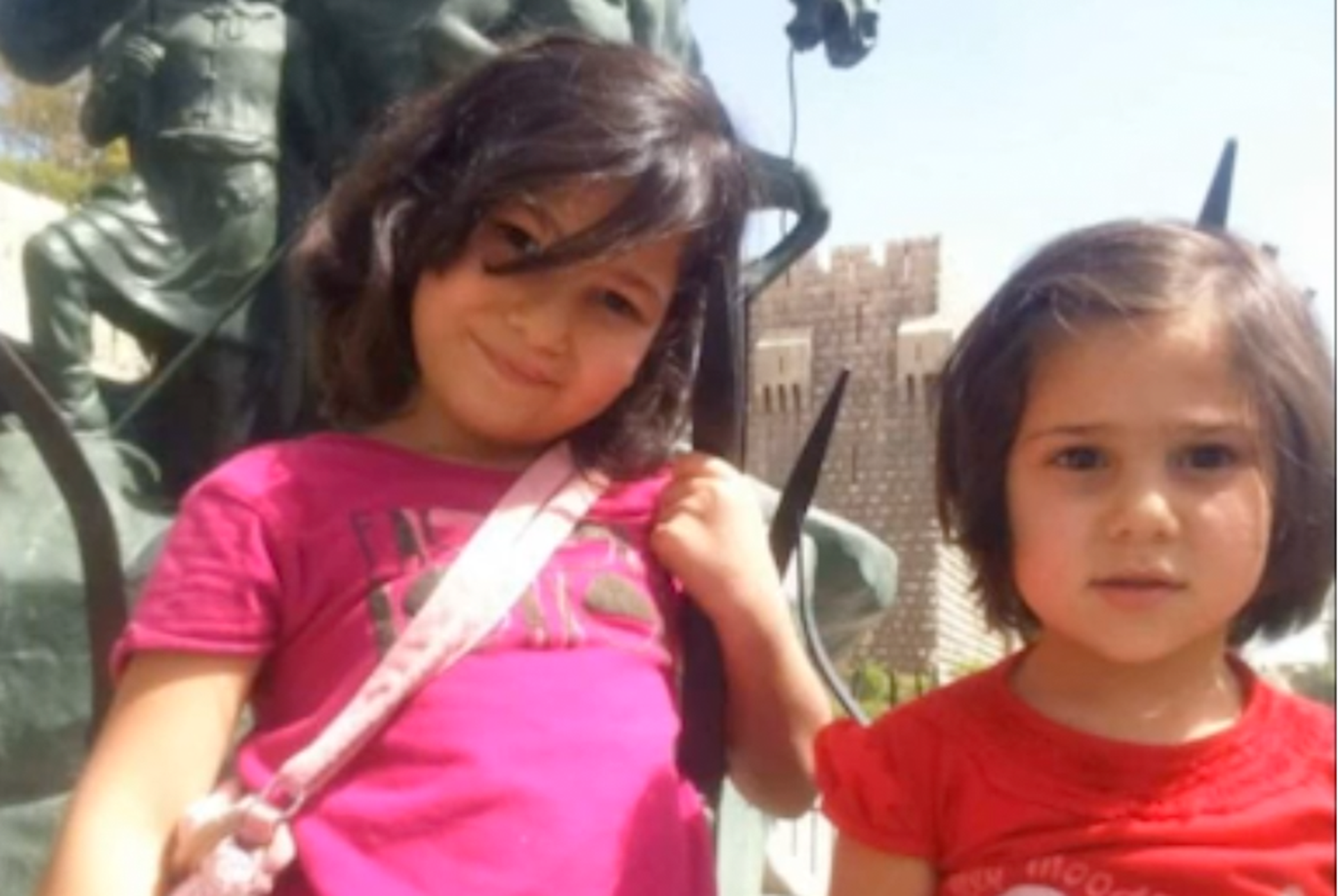 Layla and Layan before they were abducted.