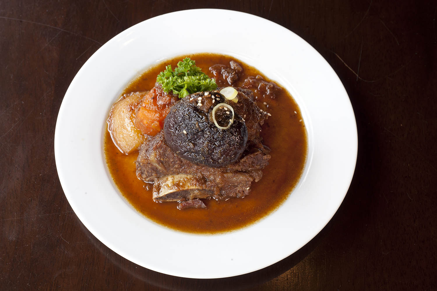 'Pulls apart perfectly': soy-braised ribs