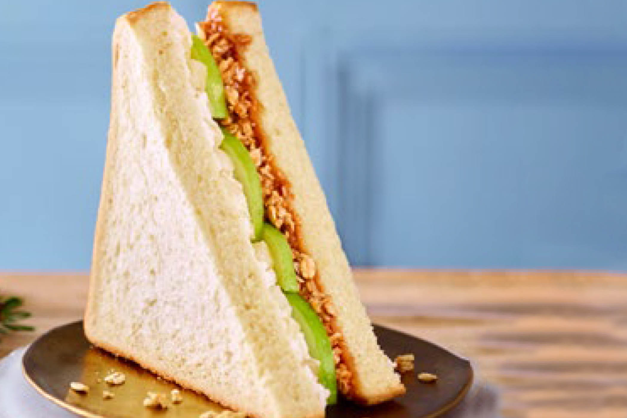 Apple crumble sandwich? Sainsbury’s latest fusion offerin...