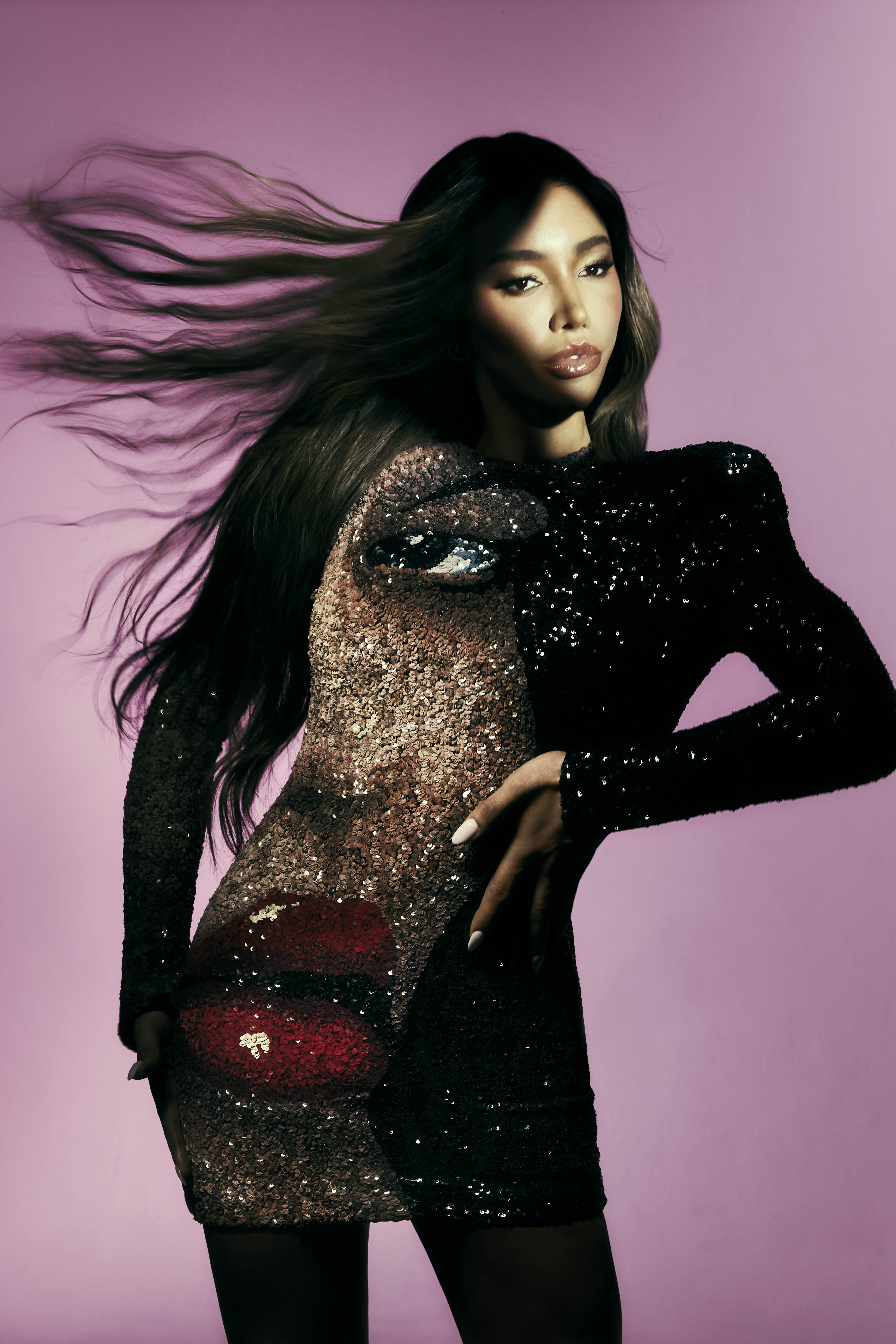 Show your face: Munroe Bergdorf wears dress by Balmain at Harrods